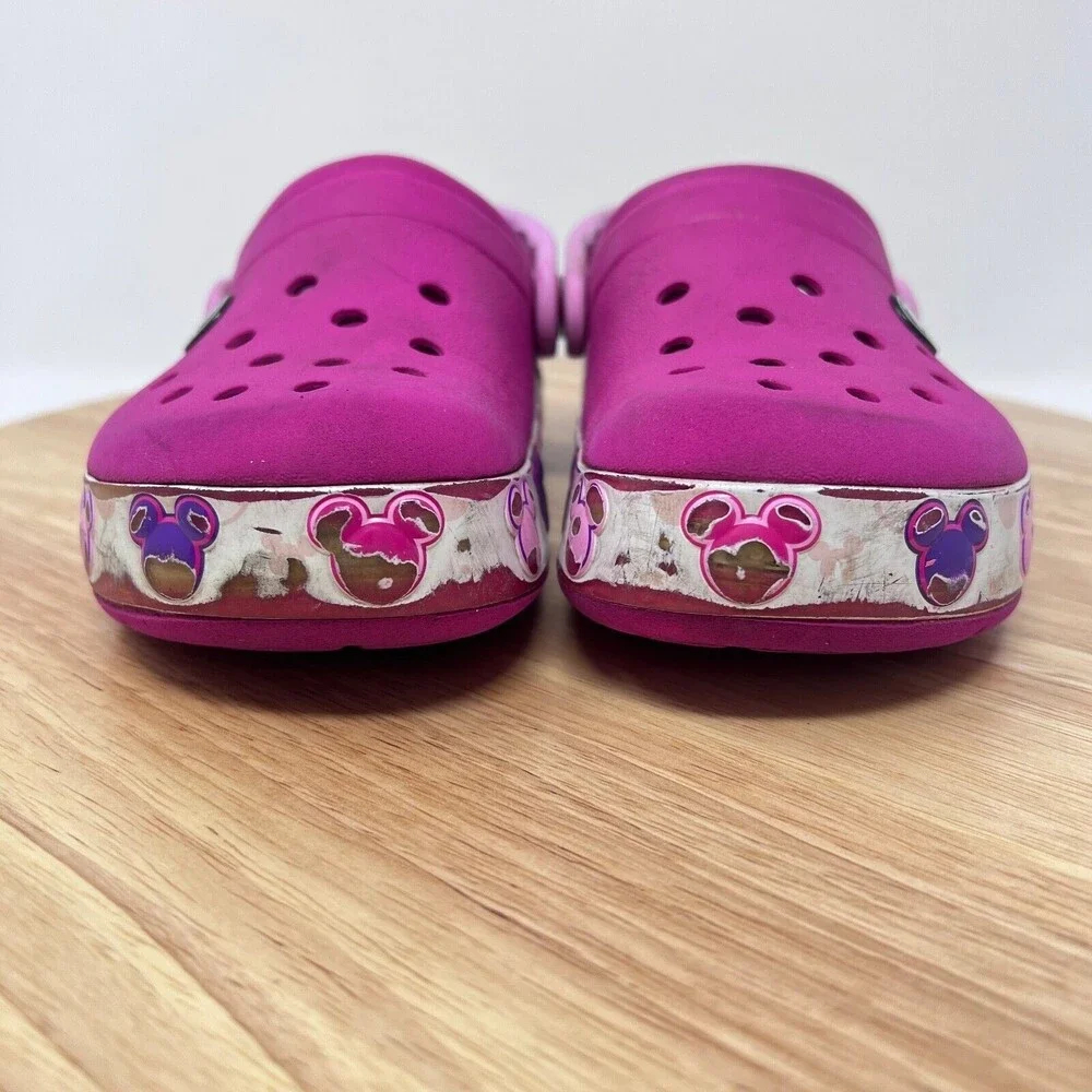 Crocs Disney Minnie Mouse Crocband Clog Kids Size 11 Pink (No Light Up)